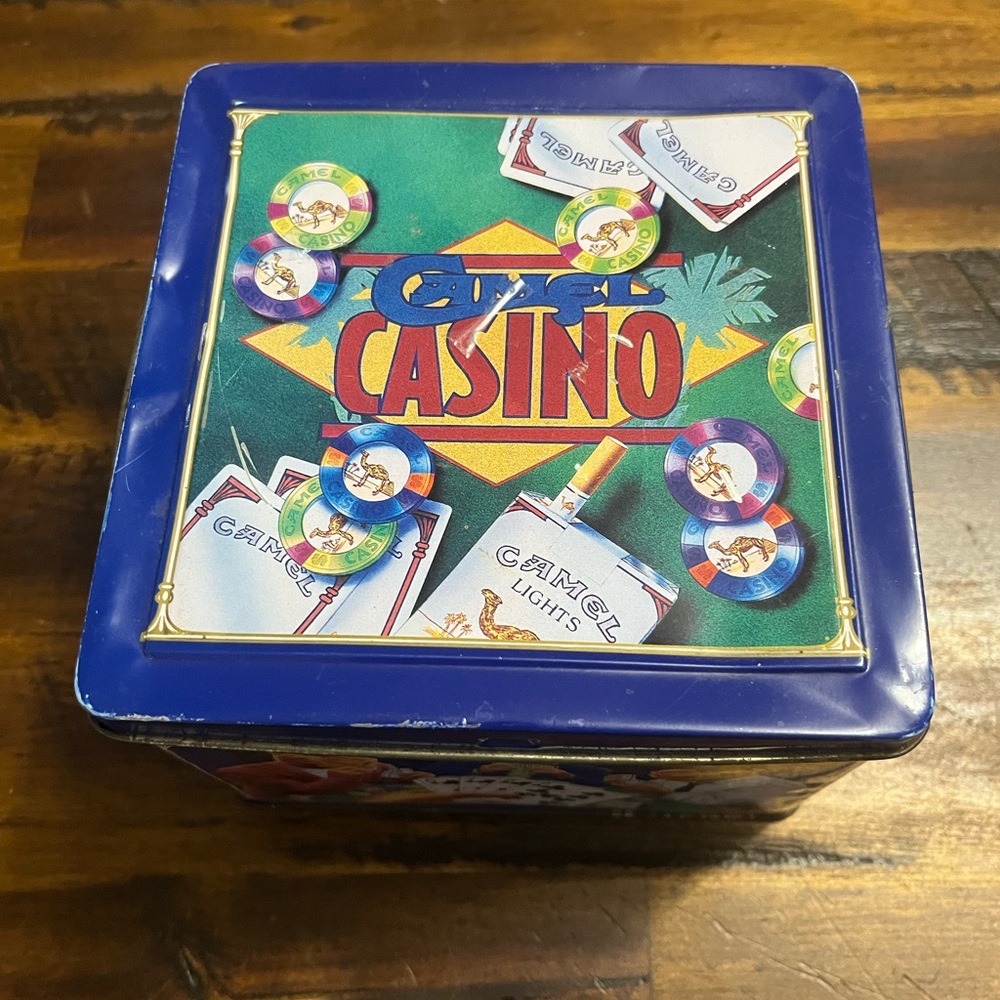 Vintage Joe The Camel tobacco Poker Set